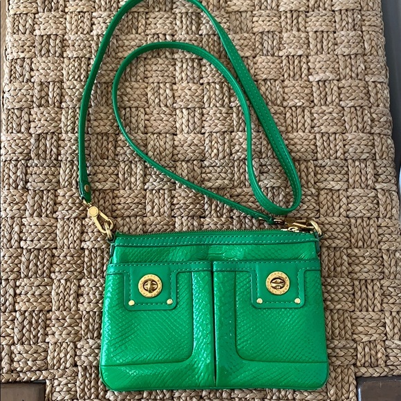 Marc By Marc Jacobs Handbags - Marc by Marc Jacobs Totally Turnlock Kelly green